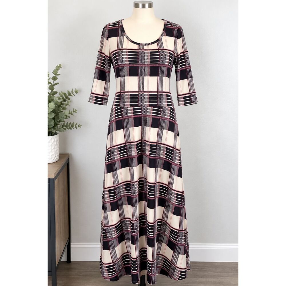 LuLaRoe Ana Women’s 3XL Plaid Maxi Dress Black Cream Red NWT Plus Size